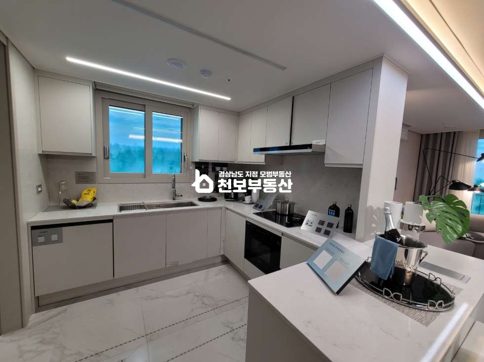 경남 김해시 구산동 102동 구산푸르지오파크테르 월세5천/80, 보3천/50 월세 매물번호 10341 사진 10