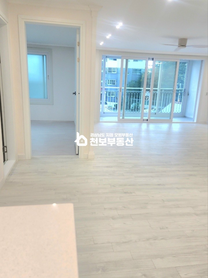경남 김해시 구산동 308동 샷시포함 고급올수리 첫입주, 매2억2천 매매 매물번호 10359 사진 7